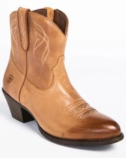 Ariat Women's Darlin Booties - Medium ToeÂ