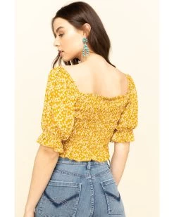 Loveriche Women's Floral Print Smocked Crop Top -Western Fashion 2000327370 702 P5