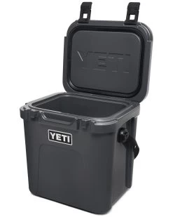 Yeti Roadie 24 Cooler 9 Yeti Roadie 24 Cooler -Western Fashion 2000327755 022 P4