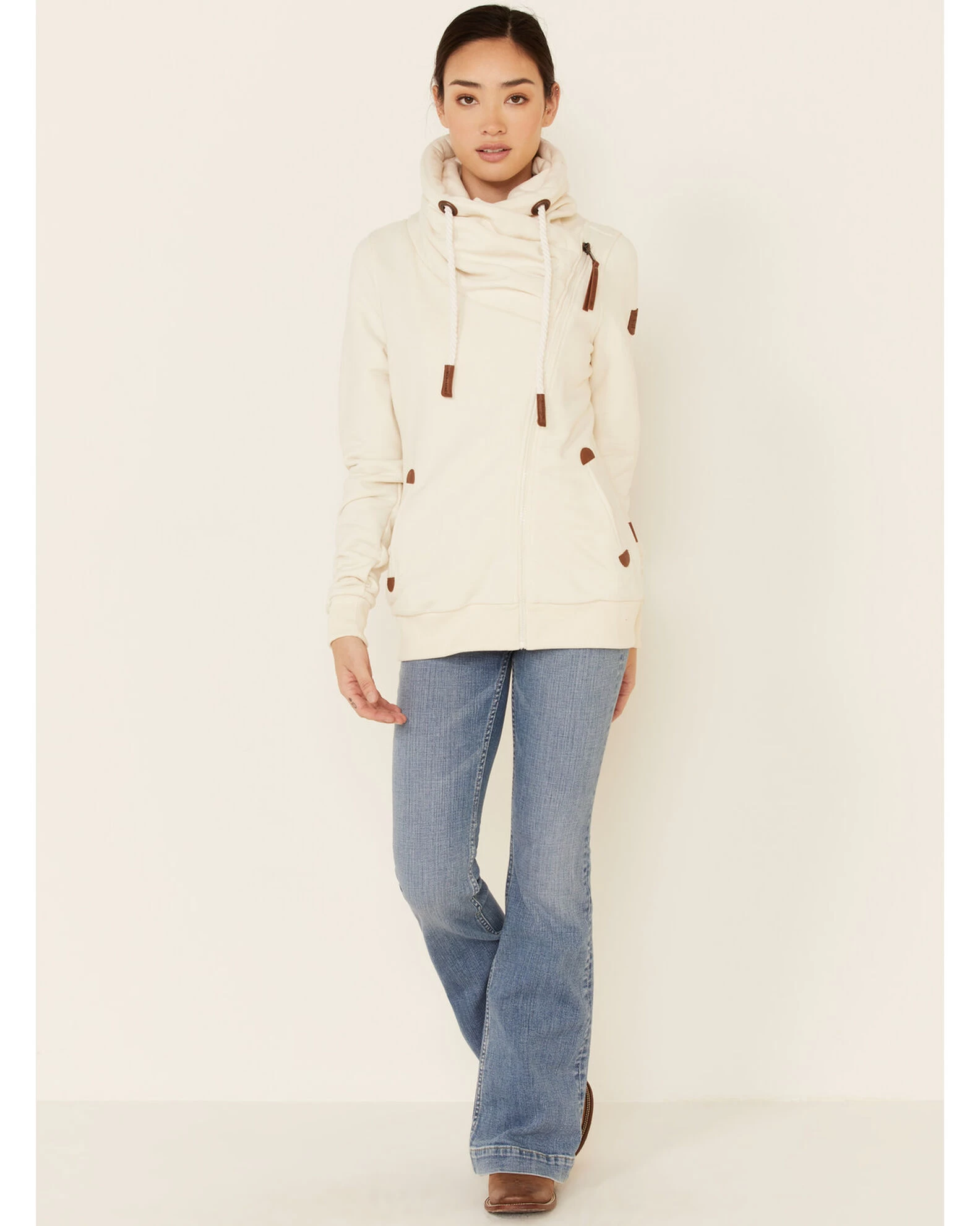 Wanakome Women's Oatmeal Hestia Asymmetrical Zip-Front Hoodie 4 Wanakome Women's Oatmeal Hestia Asymmetrical Zip-Front Hoodie - Image 2