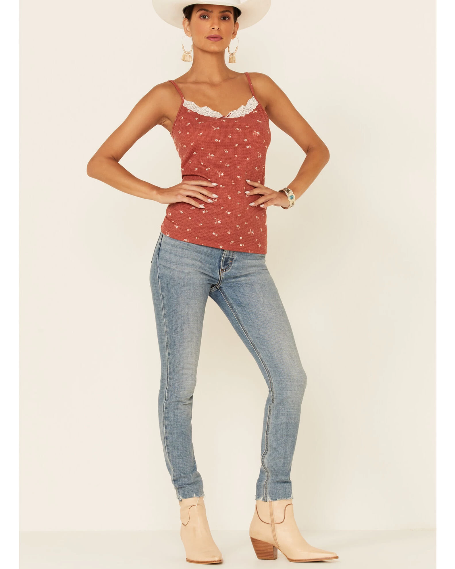 Wild Moss Women's Floral Print Lace Trim Ribbed Cami 4 Wild Moss Women's Floral Print Lace Trim Ribbed Cami - Image 2