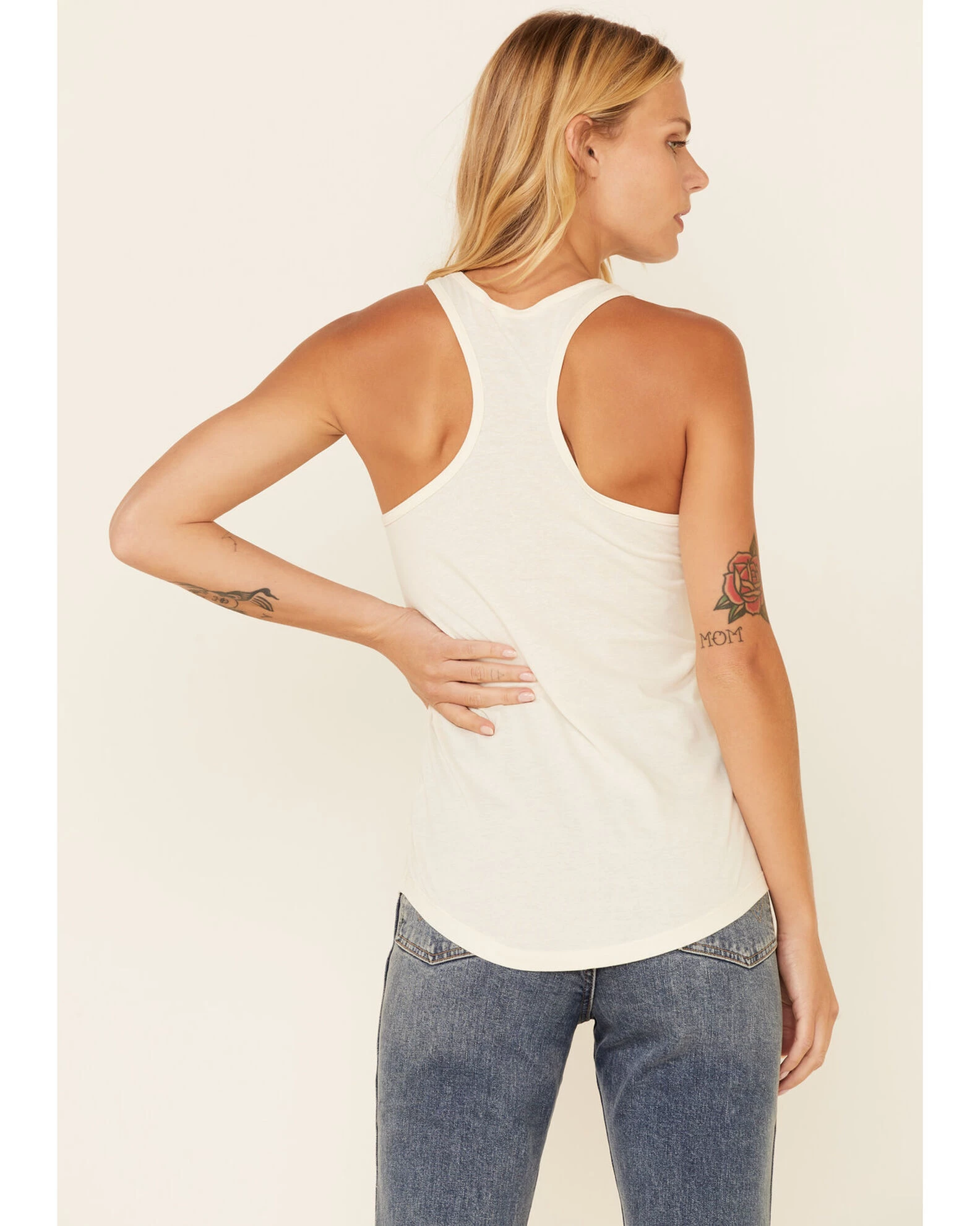 Blended Women's Think Outside Graphic Tank Top 6 Blended Women's Think Outside Graphic Tank Top - Image 4