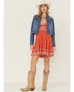 Shyanne Women's Light Denim Cropped Fray Jacket -Western Fashion 2000358722 412 P4