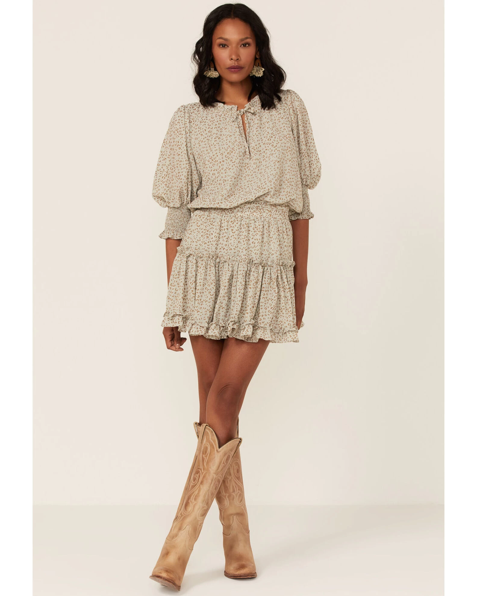 Saints & Hearts Women's Animal Print Smocked Waist Dress 3 Saints & Hearts Women's Animal Print Smocked Waist Dress