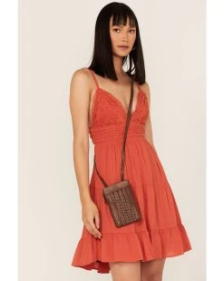 Cleo + Wolf Women's Basketweave Leather Crossbody Bag