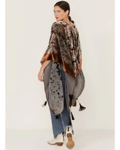 Shyanne Women's Floral Velvet Burnout Shawl  -Western Fashion 2000380626 200 P4