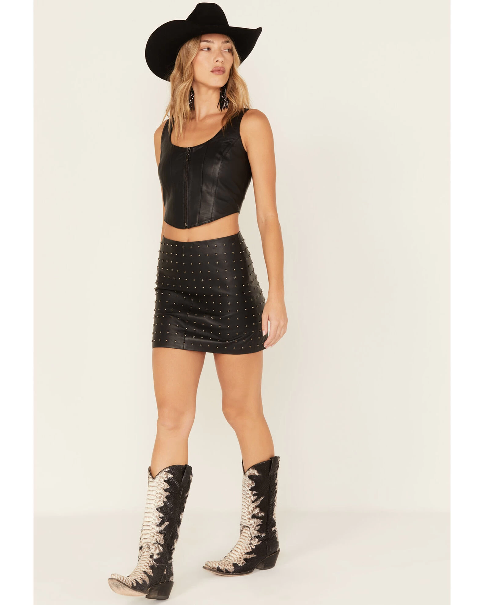 Idyllwind Women's Gallaway Studded Leather Mini Skirt 3 Idyllwind Women's Gallaway Studded Leather Mini Skirt
