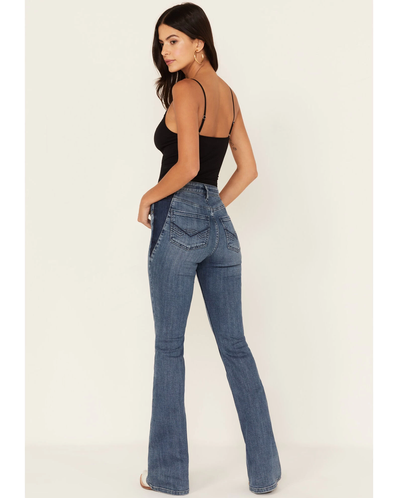 Idyllwind Women's Barella Dark Wash Contrast Panels High Risin' Stretch Bootcut Jeans 5 Idyllwind Women's Barella Dark Wash Contrast Panels High Risin' Stretch Bootcut Jeans - Image 3