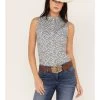 Wrangler Women's Floral Paisley Print Woven Sleeveless Snap Western Shirt 1 Wrangler Women's Floral Paisley Print Woven Sleeveless Snap Western Shirt -Western Fashion 2000382597 400 P1