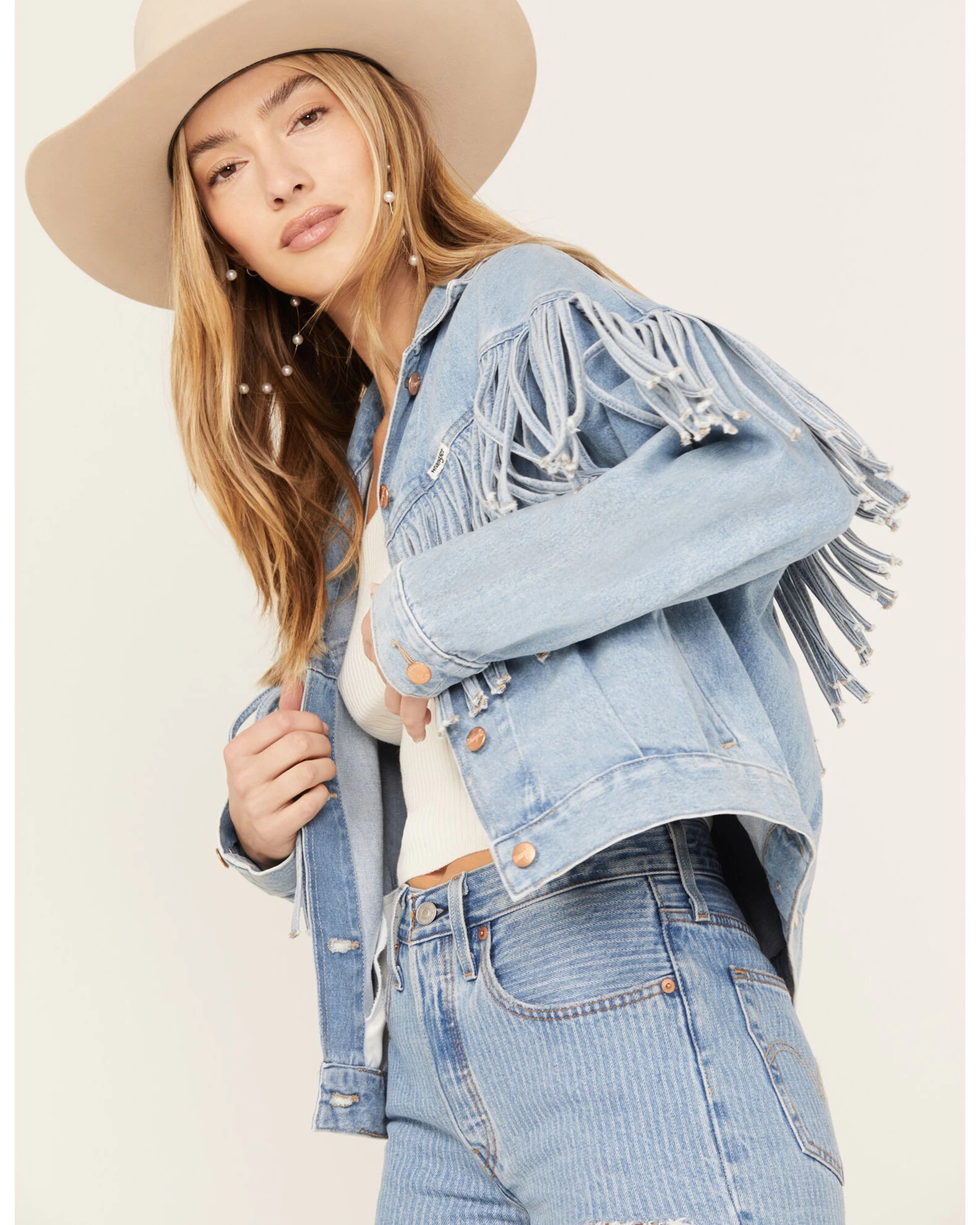 Wrangler Women's Throwback Fringe Jacket 4 Wrangler Women's Throwback Fringe Jacket - Image 2