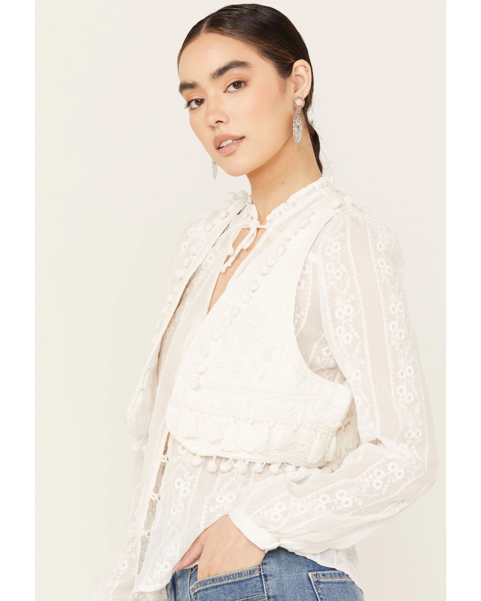 Shyanne Women's Tassel Decorated Cropped Vest 4 Shyanne Women's Tassel Decorated Cropped Vest - Image 2