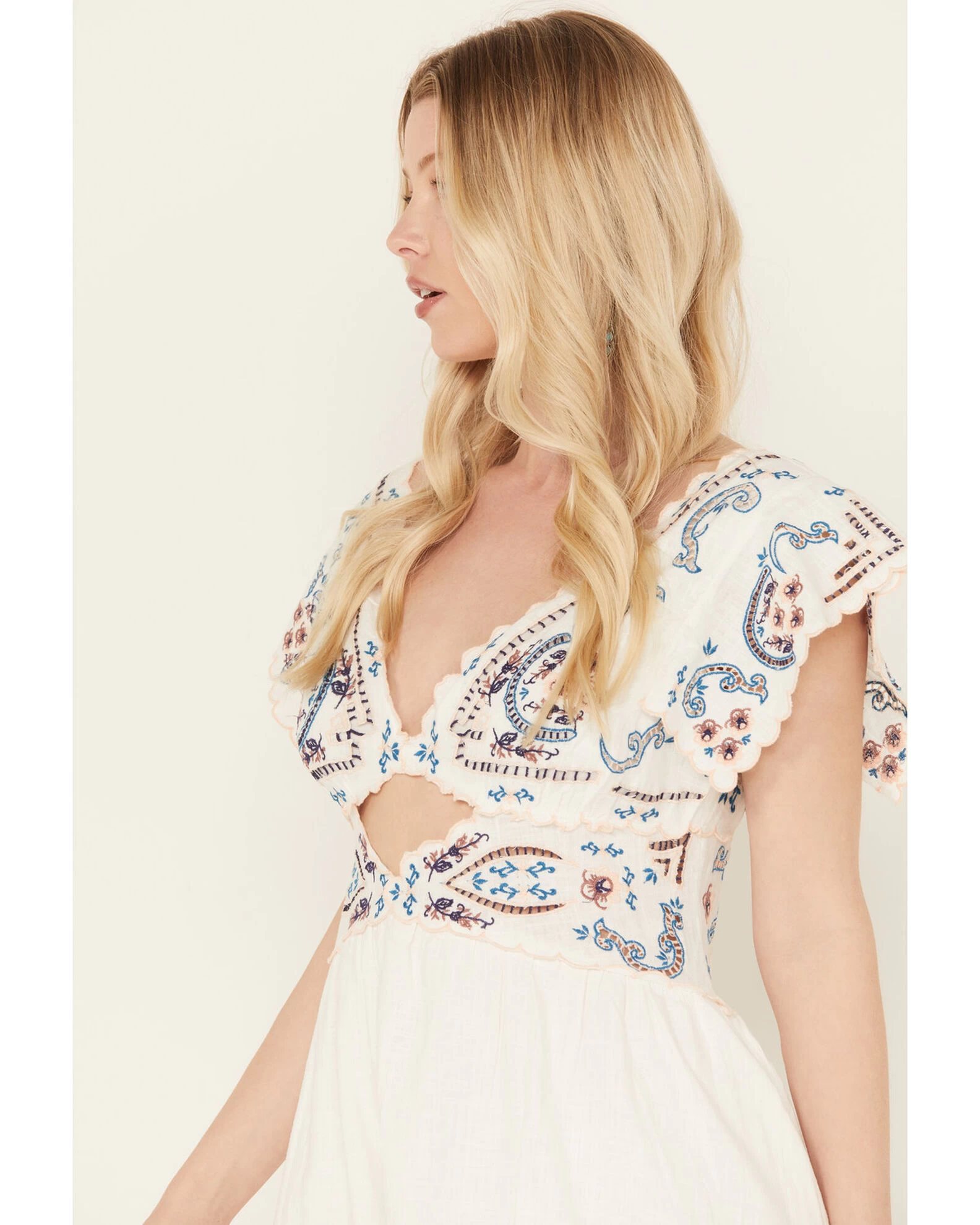 Free People Women's Rambling Roads Mini Short Sleeve Embroidered Dress 4 Free People Women's Rambling Roads Mini Short Sleeve Embroidered Dress - Image 2