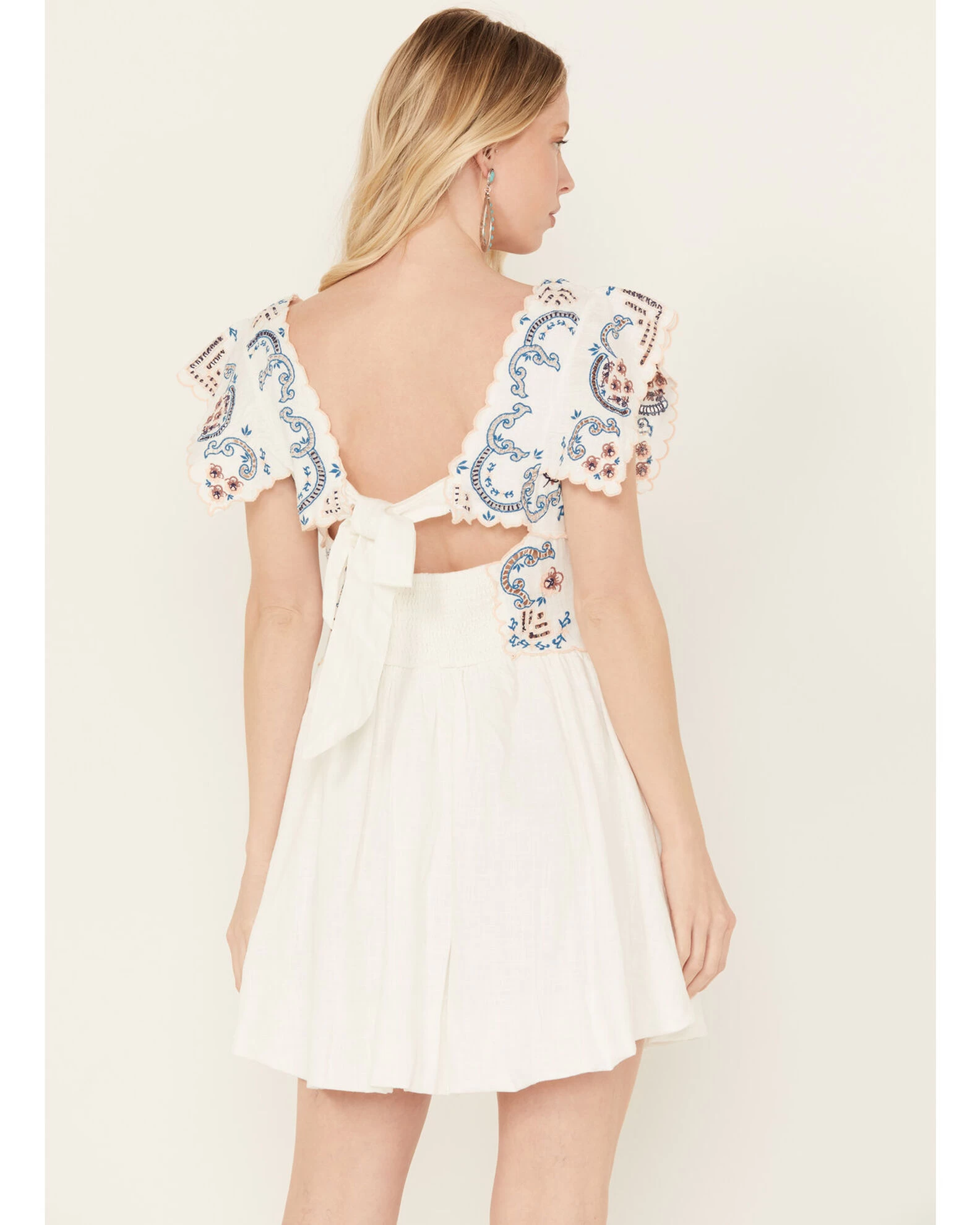 Free People Women's Rambling Roads Mini Short Sleeve Embroidered Dress 6 Free People Women's Rambling Roads Mini Short Sleeve Embroidered Dress - Image 4