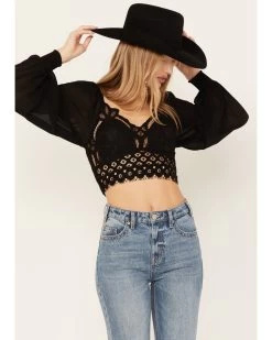 Flying Tomato Women's Forever Exquisite Woven Top