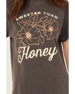 Girl Dangerous Women's Sweeter Than Honey Boyfriend Graphic Tee -Western Fashion 2000391108 001 P3